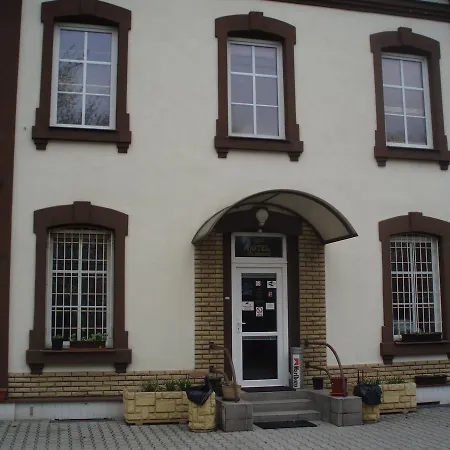 Na Cihelni Otel *